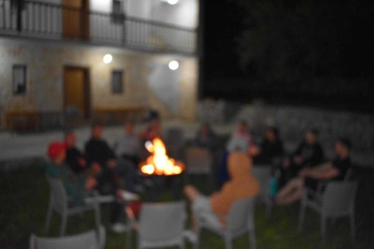 Bujtina Ziçi Otel Theth Dış mekan fotoğraf