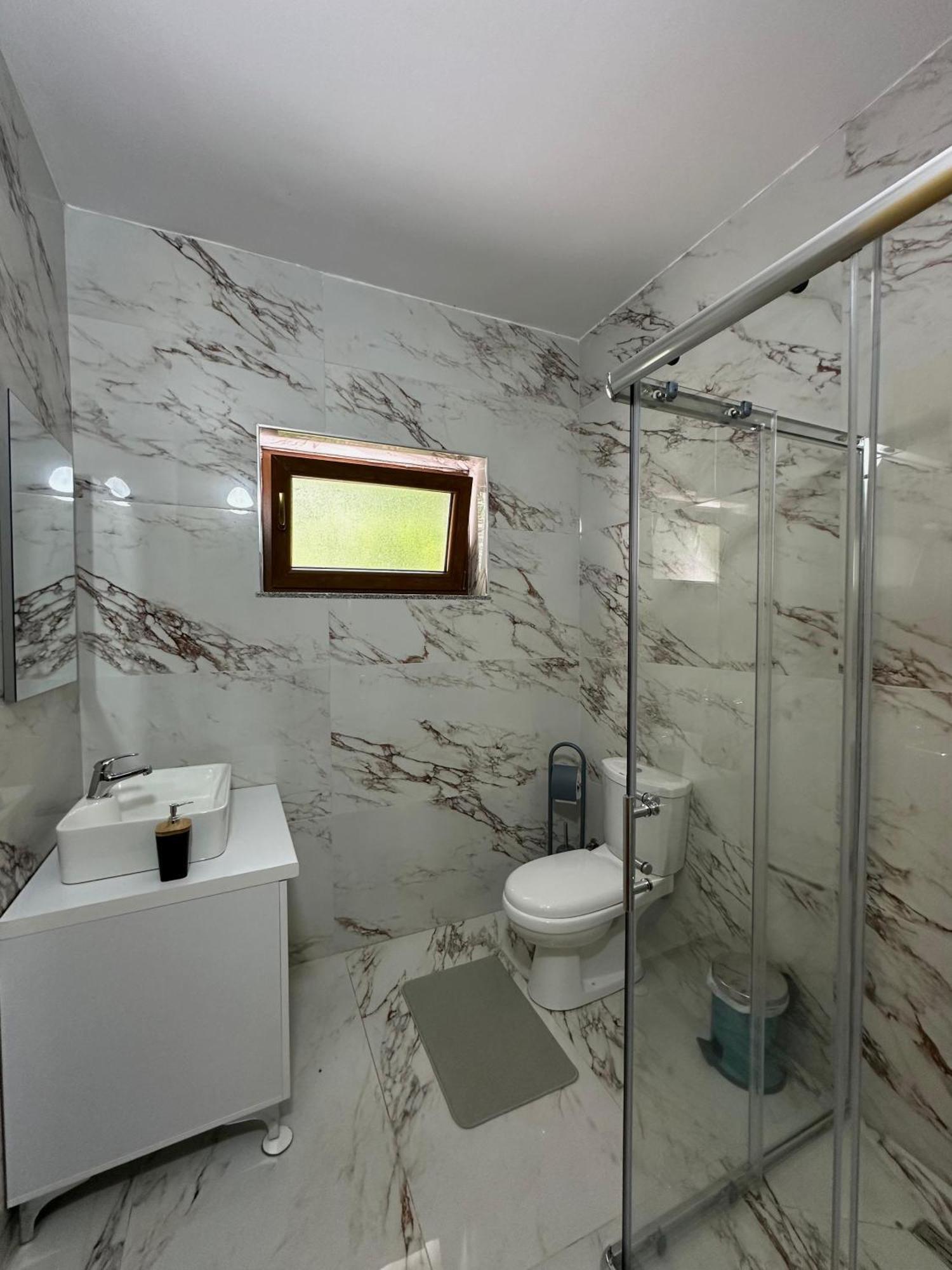 Bujtina Ziçi Otel Theth Dış mekan fotoğraf