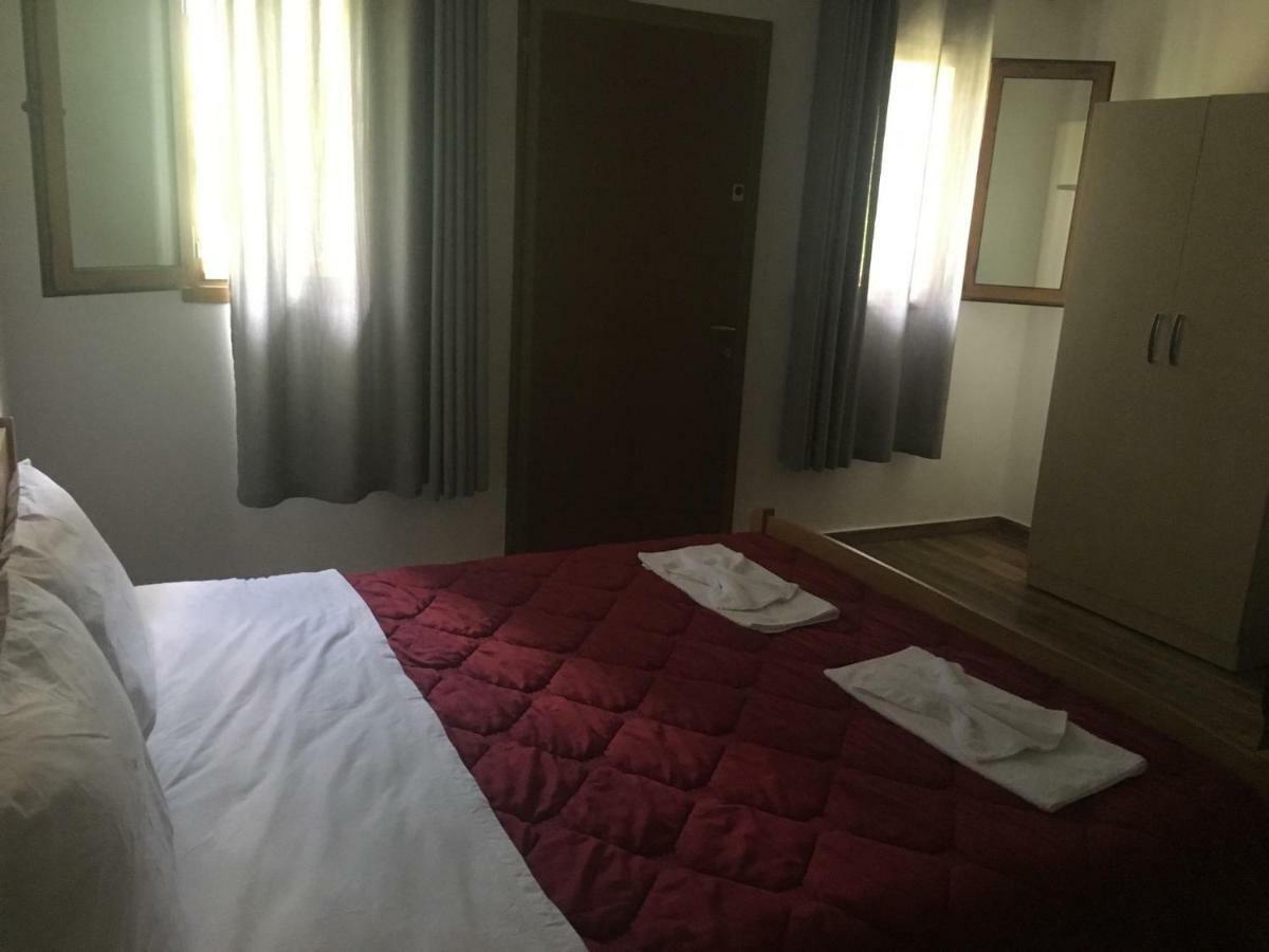 Bujtina Ziçi Otel Theth Dış mekan fotoğraf