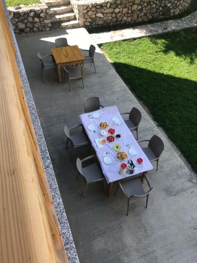 Bujtina Ziçi Otel Theth Dış mekan fotoğraf