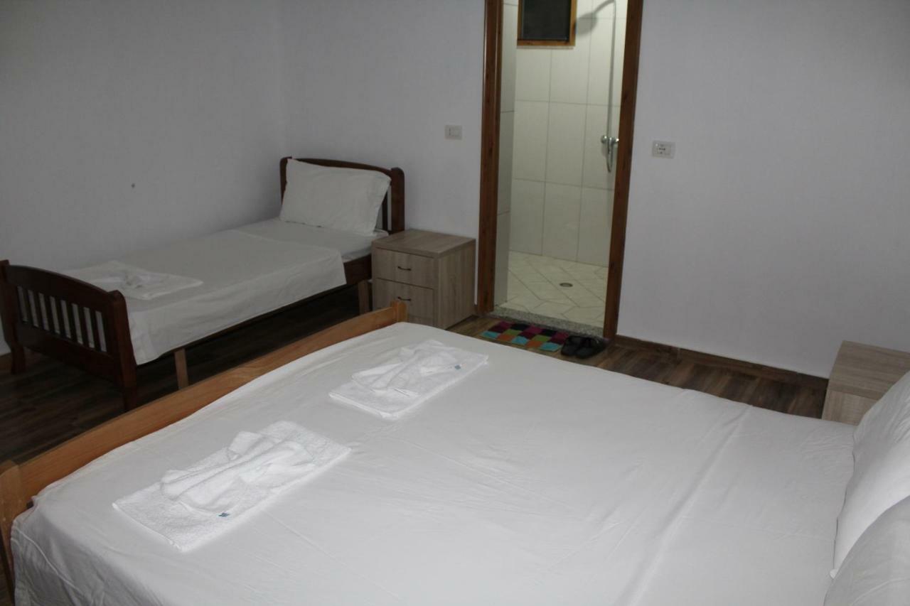 Bujtina Ziçi Otel Theth Dış mekan fotoğraf