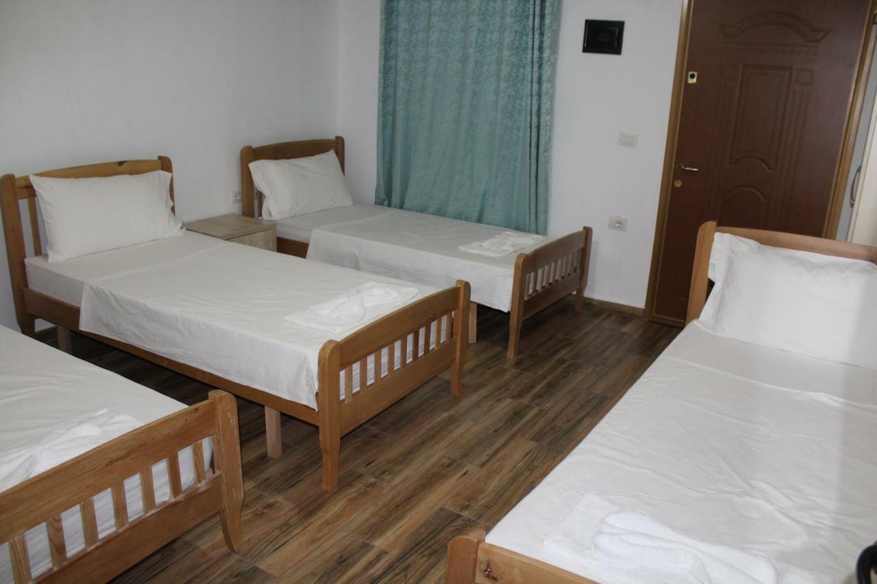 Bujtina Ziçi Otel Theth Dış mekan fotoğraf